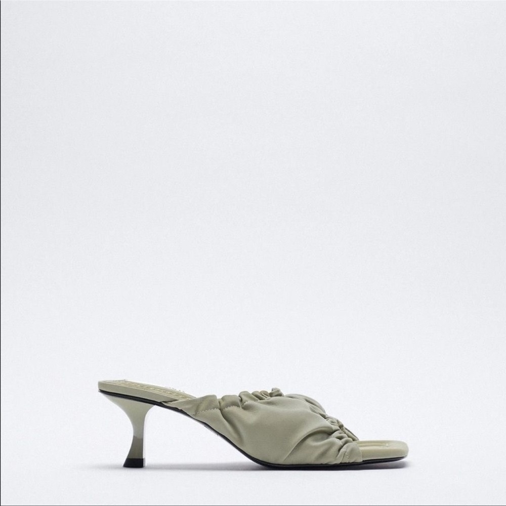 Zara Sandals - Picture 2 of 5
